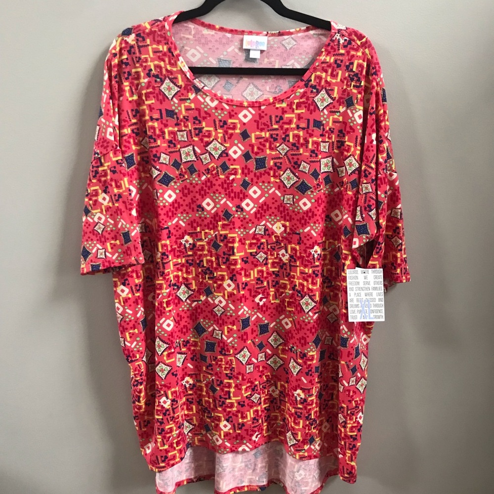 LuLaRoe Irma Tunic